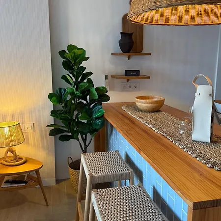 Koka Deluxe * بلايا ديل إنغلز